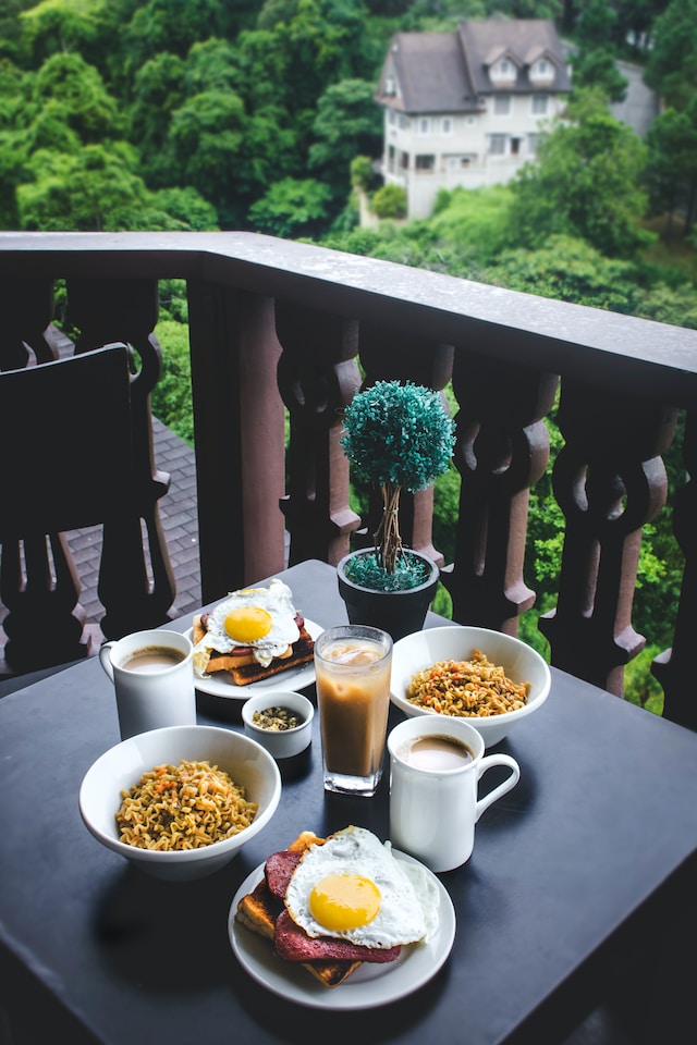Breakfast on a jungle patio